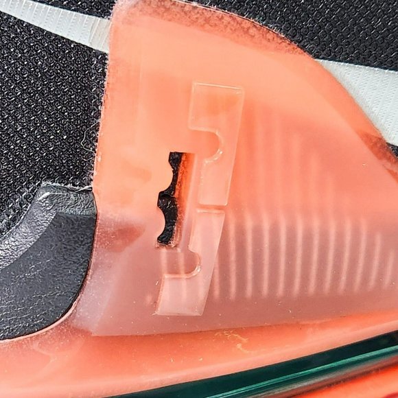 Nike Lebron Witness 6 Men's Shoes Black Sequoia Silver Basketball CZ4052-001 - Picture 5 of 7